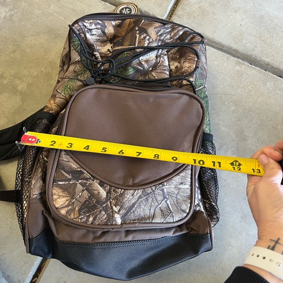 Realtree backpack - Picture 7 of 7